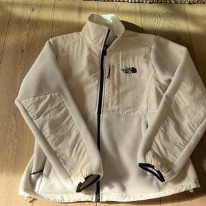 The North Face Denali fleece cream with black trim zippered jacket size medium